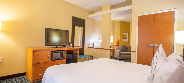 休斯顿钱诺夫万豪万枫酒店(Fairfield Inn & Suites Houston Channelview)图片