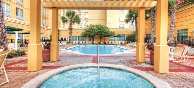 圣安东尼奥河滨步道拉昆塔温德姆套房酒店(La Quinta Inn & Suites by Wyndham San Antonio Riverwalk)图片