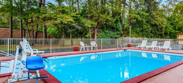 威廉斯堡红屋顶酒店(Red Roof Inn Williamsburg)图片