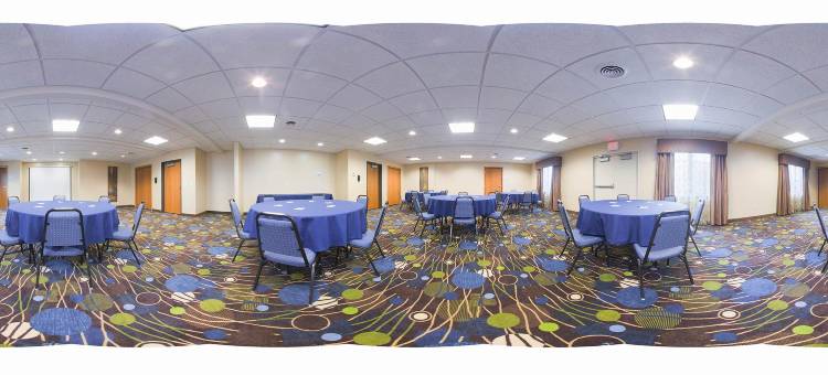 安蒂戈智选假日套房酒店(Holiday Inn Express & Suites Antigo)图片