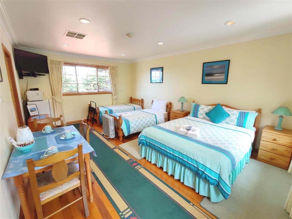 Angela's Beach StaysOver view