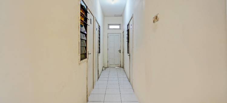 OYO 93114萨拉克民宿(OYO 93114 Salak Homestay Syariah)图片