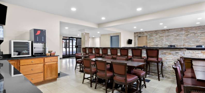 温莎贝斯特韦斯特 SureStay Plus 酒店(SureStay Plus by Best Western Windsor)图片