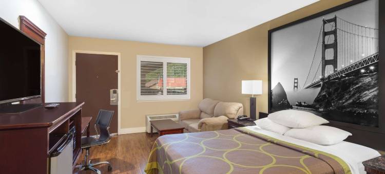 马丁内斯速8酒店(Super 8 by Wyndham Martinez)图片