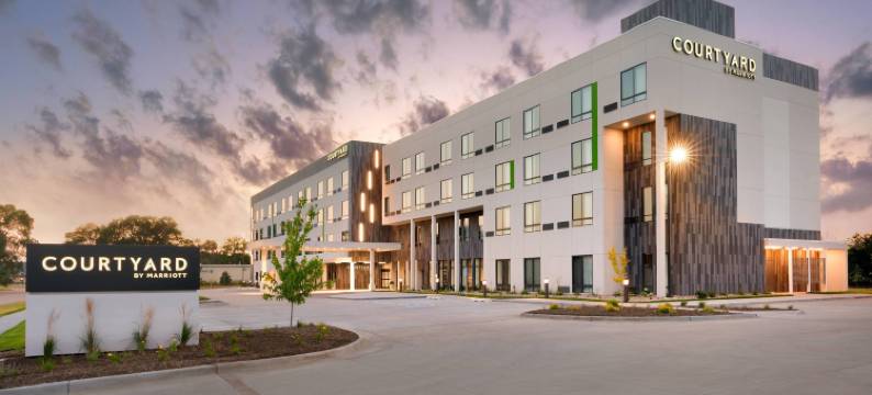 埃姆斯万怡酒店(Courtyard Ames)图片