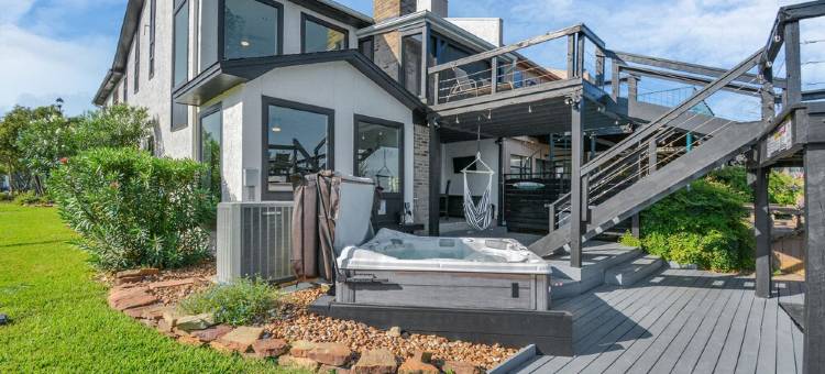 Luxury Lakefront - Game Room - 7 beds - Hot tub - Kayaks - Dock图片