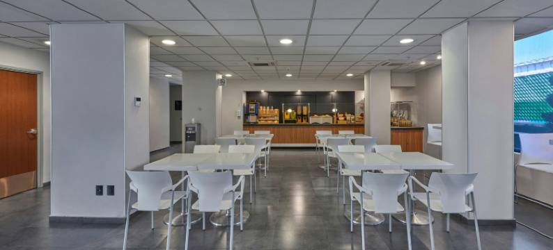 墨西哥城万豪城市快捷酒店中央广场(City Express by Marriott Ciudad de México Plaza Central)图片