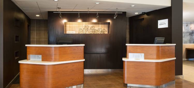 弗雷斯诺万怡酒店(Courtyard Fresno)图片