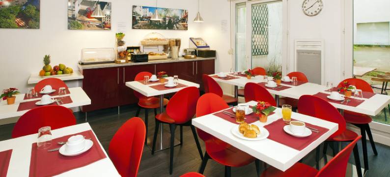 塞祖尔阿菲尔庞坦查尔斯戴高乐酒店(Séjours & Affaires Pantin Charles de Gaulle)图片