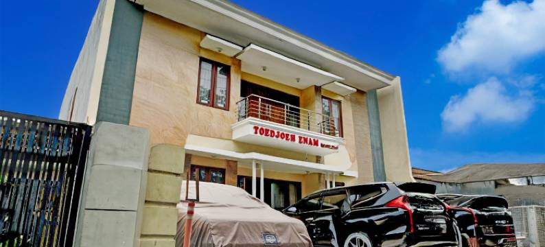 O 76 佳云萨里酒店(Hotel O 76 Gayungsari)图片