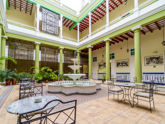 Hotel Saratoga
