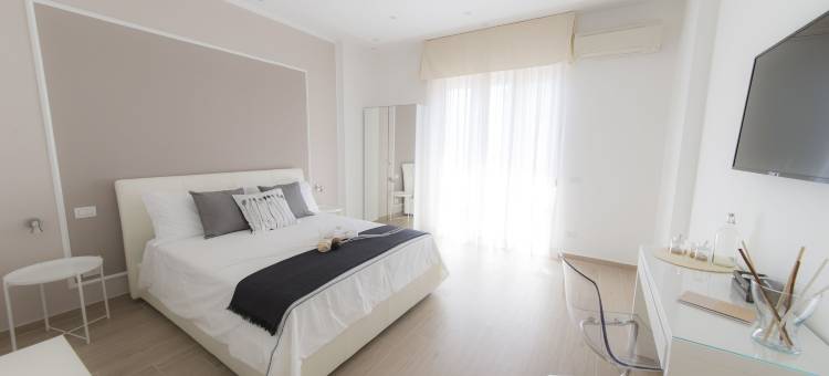 切里 - 萨莱诺中央家庭旅馆(B&B Chérie - Centro di Salerno)图片