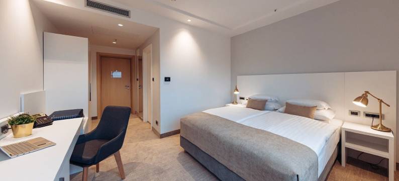 安图诺维奇酒店东部(Antunović Hotel East)图片