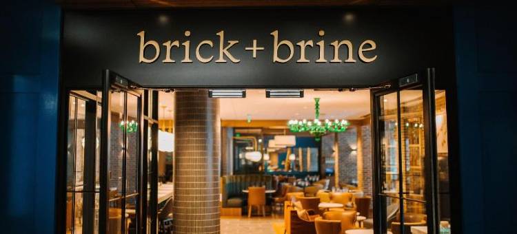 卡拉马祖中心丽笙广场酒店(Radisson Plaza Hotel and Suites Kalamazoo)图片