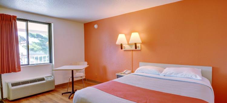 普林菲尔德奇科皮6号汽车旅馆(Motel 6 Chicopee, MA - Springfield)图片