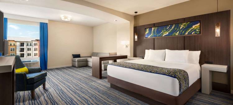 温德姆旗下奥兰多国际大道主题公园拉昆塔温德姆酒店套房(La Quinta Inn & Suites by Wyndham Orlando IDrive Theme Parks)图片