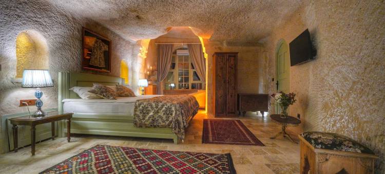 塔克弗洞穴之家(Takaev Cave House)图片