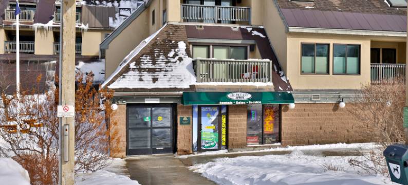 Heated Indoor Pool and Cozy Living Space - Exquisite Mountain Retreat图片