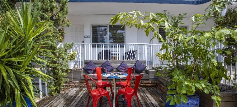 海滨全套房酒店(Beachside All Suites Hotel)图片