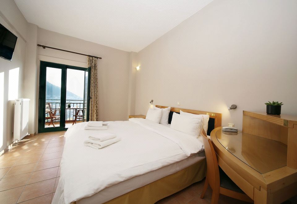 Hotel Lecadin Hotel Overview