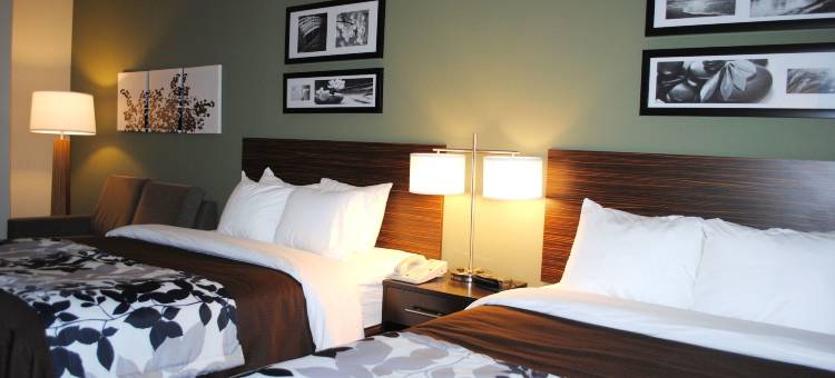 昆斯伯里-乔治湖舒眠套房酒店(Sleep Inn & Suites Queensbury - Lake George)图片