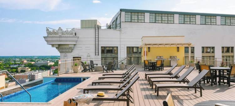 罗米在邓肯广场(Roami at Duncan Plaza)图片