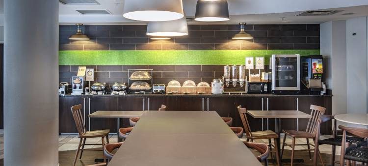 纽布朗费尔斯万枫酒店及套房(Fairfield Inn & Suites New Braunfels)图片