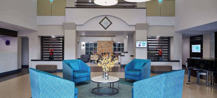 希尔顿逸林酒店-查茨沃斯(DoubleTree by Hilton Chatsworth)图片