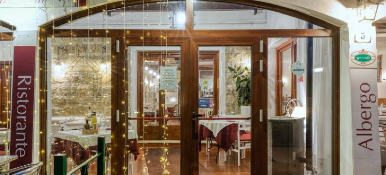 伊尔卡米奈托餐厅酒店(Hotel Ristorante Il Caminetto)图片