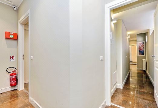 Piazza Venezia Grand Suite Hotel Overview