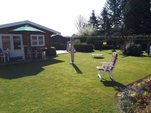 弗洛灵公寓酒店(Familienurlaub in Ostfriesland für Max 7 Pers in 2 Wohnungen, Auch Einzeln Wohnungen)