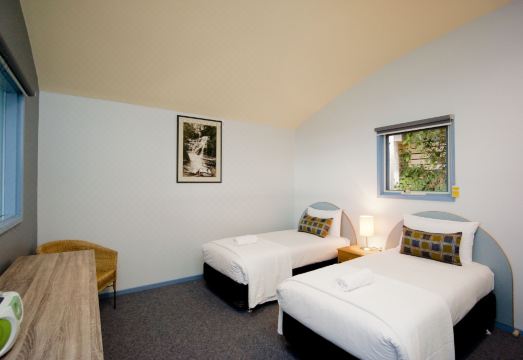 Pierview Apartments Hotel Overview