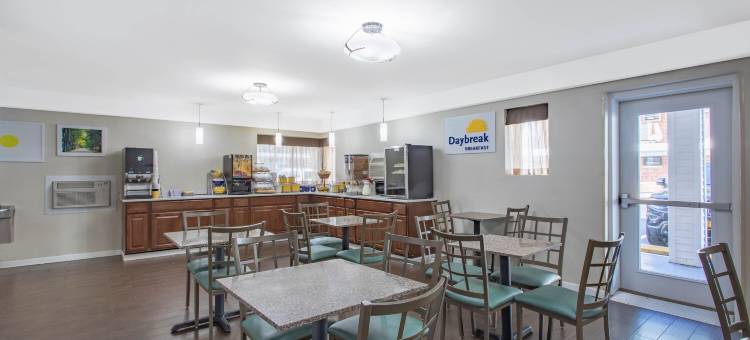 埃尔姆斯福德温德姆戴斯酒店(Days Inn by Wyndham Elmsford / White Plains)图片