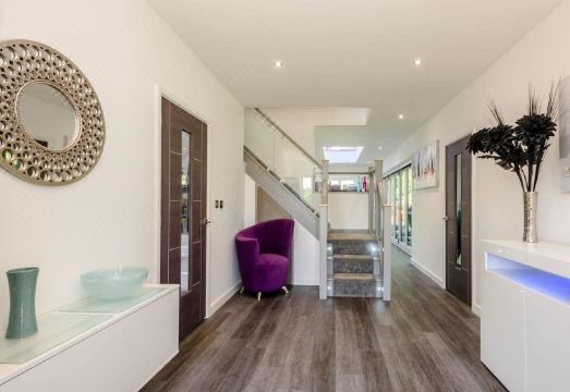 Kingfisher Lodge Hotel Overview