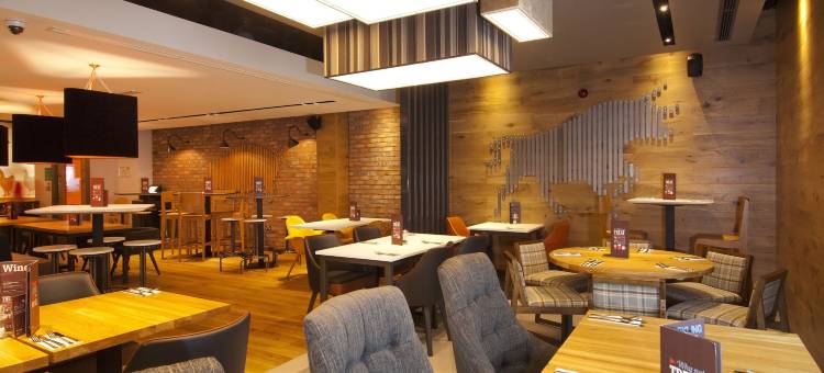 哈利法克斯镇中心普瑞米尔酒店(Premier Inn Halifax Town Centre)图片