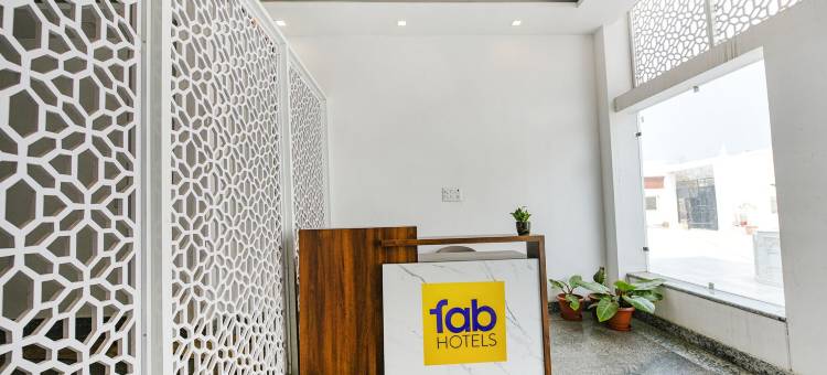 Fabhotel 贾斯温德宝旺(FabHotel Jaswinder Bhawan)图片