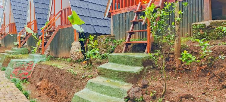 谷地奇亚特尔苏邦米特拉红门酒店(Valley Ciater Subang Mitra RedDoorz)图片