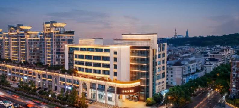 杭州西湖湖滨定安路地铁站亚朵X酒店图片
