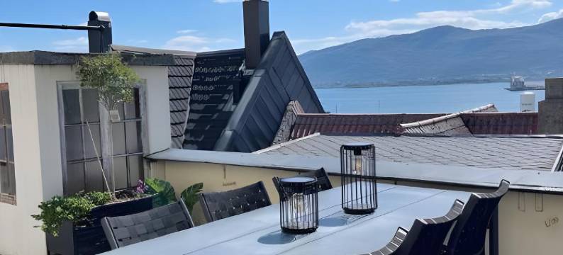 美丽的峡湾景观，高标准，设备齐全(High Standard, Fully Equipped, Fjord View)图片