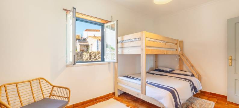 Lovely countryside house near the beach图片