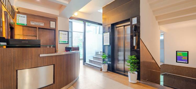 Treebo Shivam 旅馆，新加坡购物中心附近(Treebo Shivam Inn Near Singapore Mall)图片