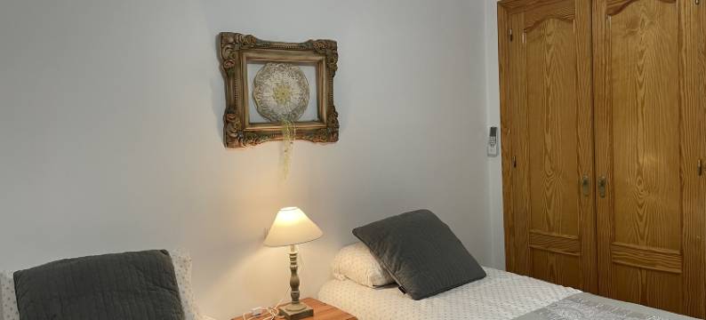 Mediterranean Escape with Garden图片