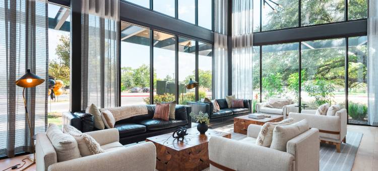 Beautiful 3 bedroom oasis close to downtown图片