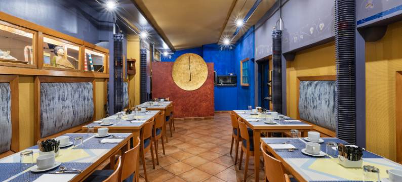 克里索奇多斯酒店(Crisol Quindós)图片