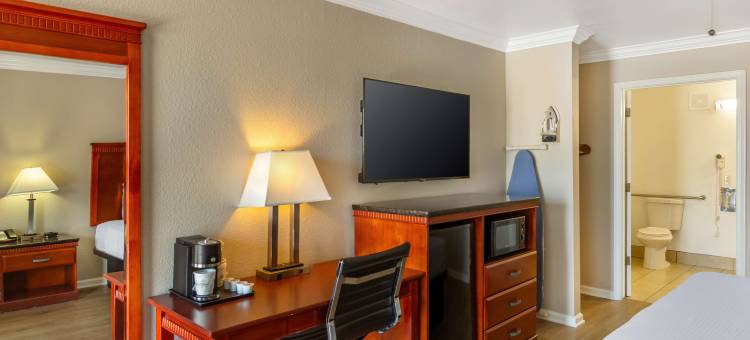 遗产贝斯特韦斯特酒店(Best Western Heritage Inn)图片