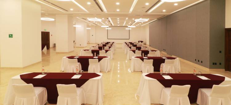 洲际酒店集团假日酒店及套房波多黎各瓦拉塔码头及高尔夫球场(Holiday Inn & Suites Puerto Vallarta Marina & Golf)图片