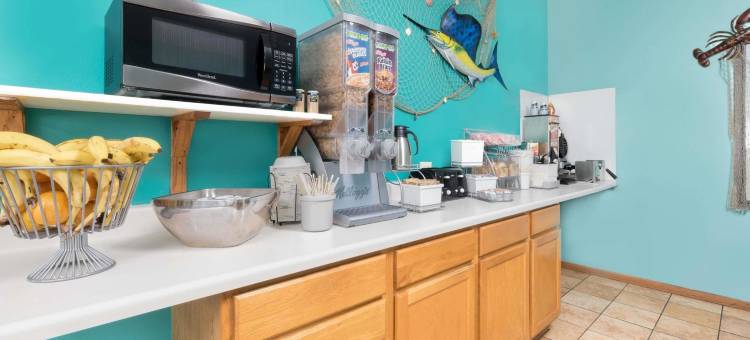 休伦温德姆速8酒店(Super 8 by Wyndham Huron)图片