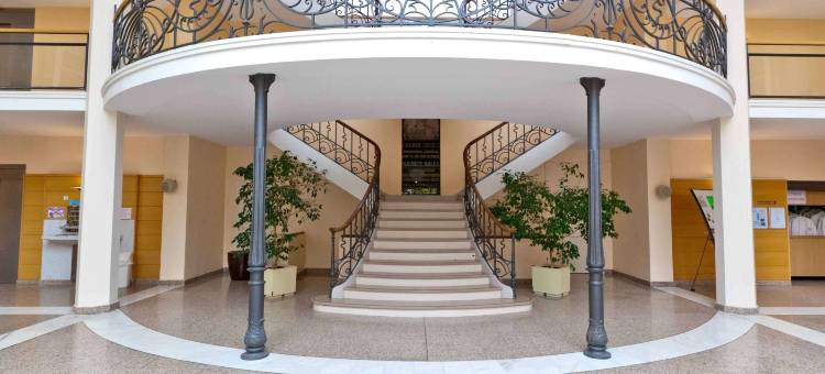 维泰勒美居酒店(Hôtel Mercure Vittel)图片