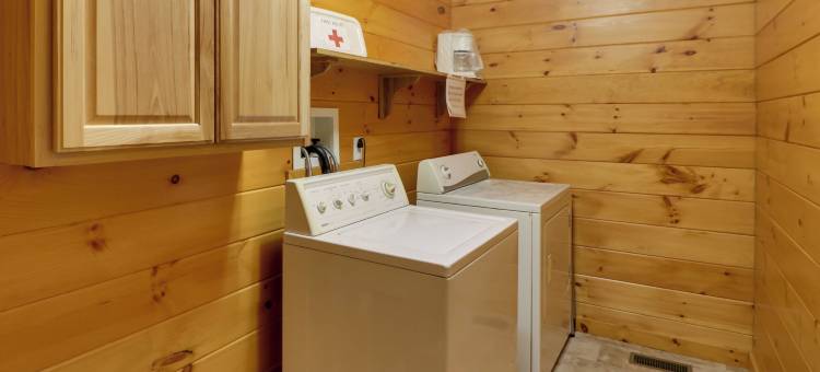 距小河峡谷3英里：风景如画的阿拉巴马小屋(Serene and Secluded Alabama Cabin with Covered Deck!)图片