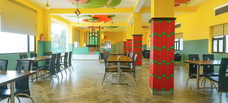 高速公路骄傲酒店(FabHotel Highway Pride)图片